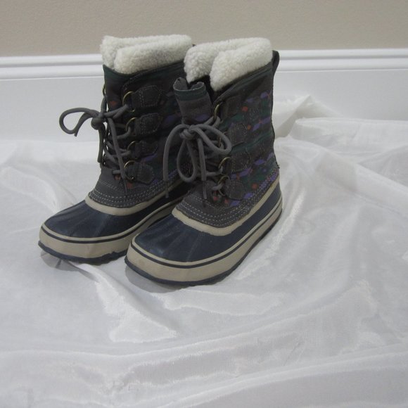 Sorel 5 Aztec Winter Carnival Boots - Picture 1 of 10